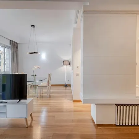 Lägenhet 2 - Exclusive 2bedroom & 2bathroom Rom