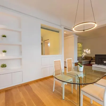 2 - Exclusive 2bedroom & 2bathroom