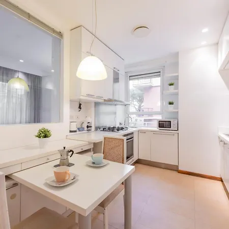 2 - Exclusive 2bedroom & 2bathroom Appartement