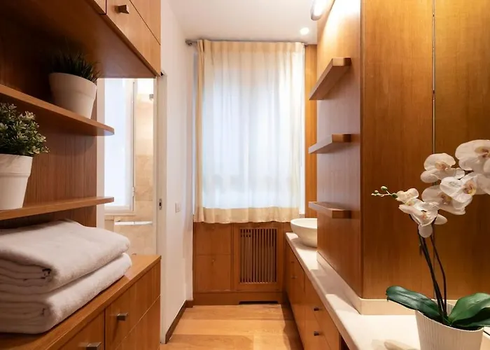 2 - Exclusive 2bedroom & 2bathroom Rome